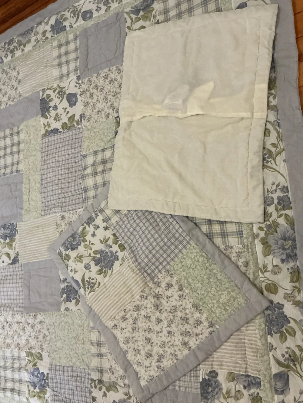 Vintage Sunham Homes Shabby Chic Comforter w Shams